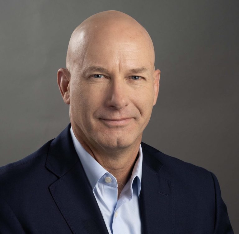 Al Dekin, Chief Revenue Officer